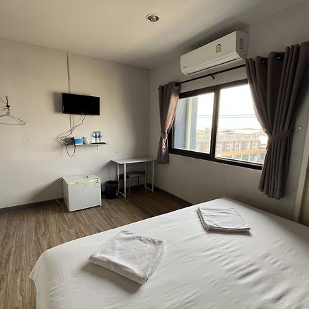 Hotel Blue26 Ban Wat Sala Daeng Exterior foto